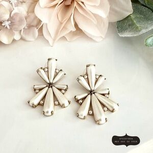 LELE SADOUGHI Scalloped Pearl Chandelier Earrings